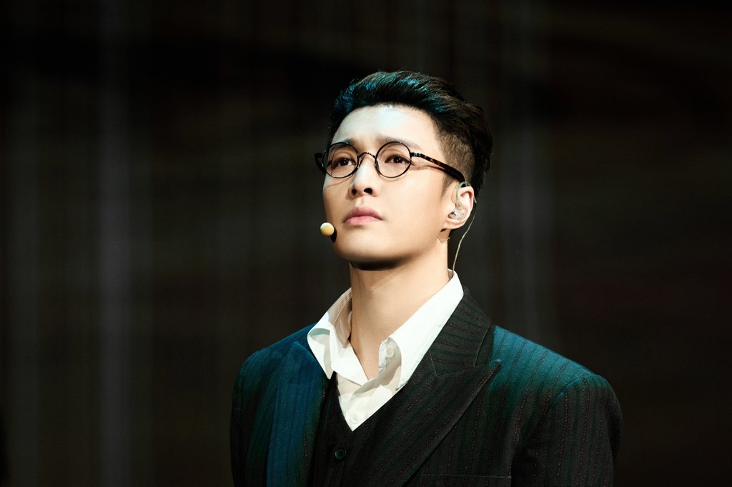 lay_studio's tweet photo. Break through the shackles and look straight into your heart.
@layzhang first musical drama “The Summoning of Dunhuang",December 7-9 (Beijing) Day2, see you tomorrow.
#LAY #LayZhang https://t.co/7XVhPb9fji