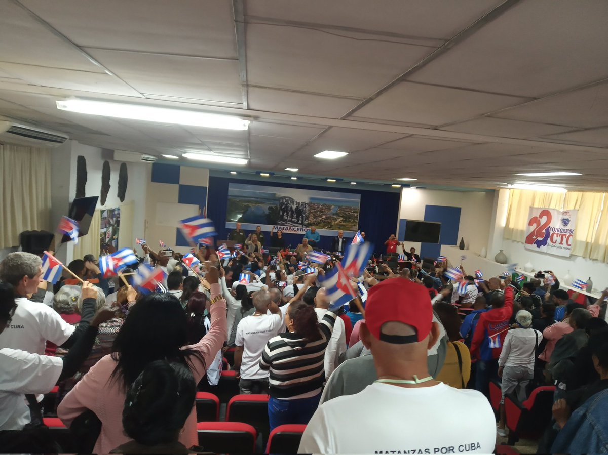 Conferencia Provincial #22CongresoCTC en #Matanzas, primera de #Cuba🇨🇺 a esta instancia, debatió los desafíos del sindicato para impulsar con eficiencia producciones y servicios del territorio y mejorar los ingresos de los trabajadores. @CubaCentral <a href="/DiazCanelB/">Miguel Díaz-Canel Bermúdez</a> <a href="/DrRobertoMOjeda/">Dr. Roberto Morales Ojeda</a>