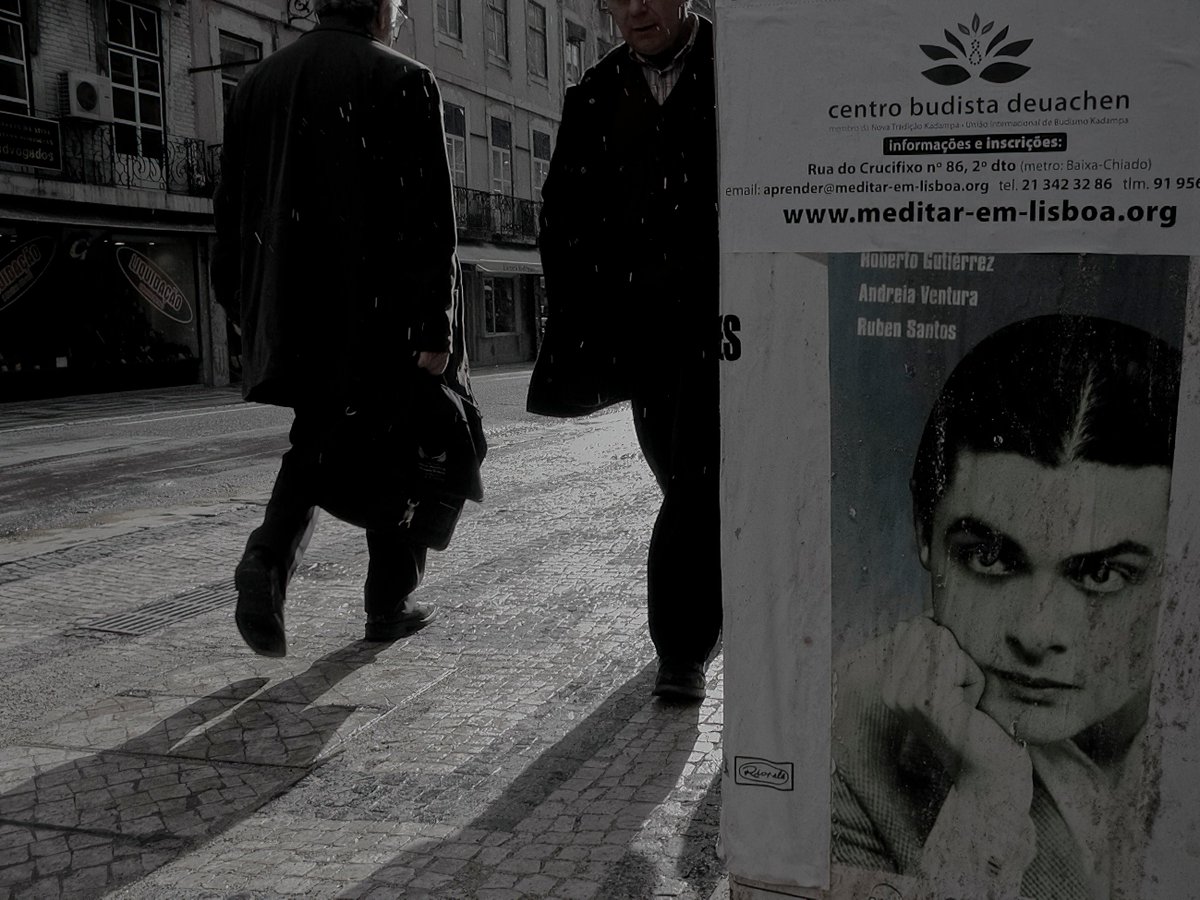 Lizbona: fragmenty miasta
Moja Lizbona...
foto e-książka / photo e-book
everand: everand.com/.../4845.../Li…
payhip: payhip.com/b/60rvi
apple: books.apple.com/.../lizbona...…