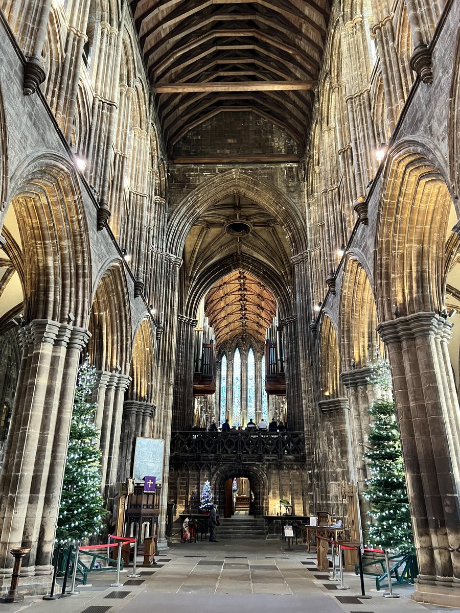 Maester Peter Lowe was the founder of the <a href="/rcpsglasgow/">Royal College of Physicians & Surgeons of Glasgow</a> in 1599 
The College paid tribute to his memory today on the 425th Anniversary Founders Day Service at the Cathedral of Glasgow
