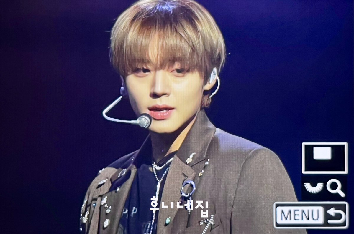 241208 팬미팅 ‘OPENING’ in 대만

정말로 오랜만에 메이들이 사랑하는 무대위의 지후니🥰💕✨

#박지훈 #Parkjihoon 
#winter_fanmeeting_in_Taipei