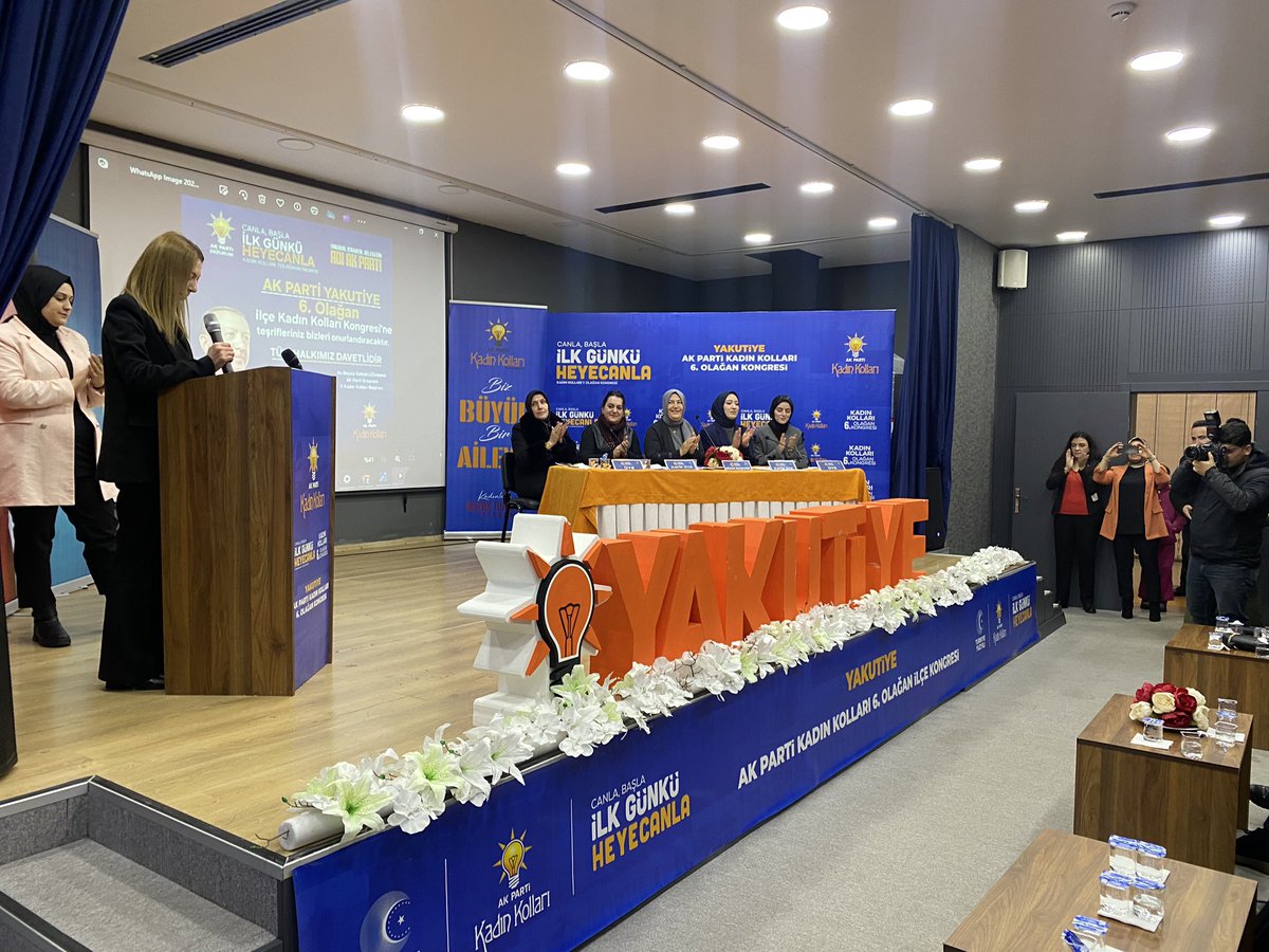 AK Parti Yakutiye Kadın Kollarımızın 6. Olağan Kongresine katıldık.

Kongremizde güven tazeleyen Yakutiye Kadın Kolları Başkanımız SN Kübra BİLİCİ 'yi kutlar ekibiyle birlikte başarılar dileriz.

Kongremiz hayırlı uğurlu olsun.