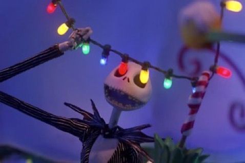 nostalgiaa's tweet photo. The Nightmare Before Christmas (1993) https://t.co/zFBH0SddiO