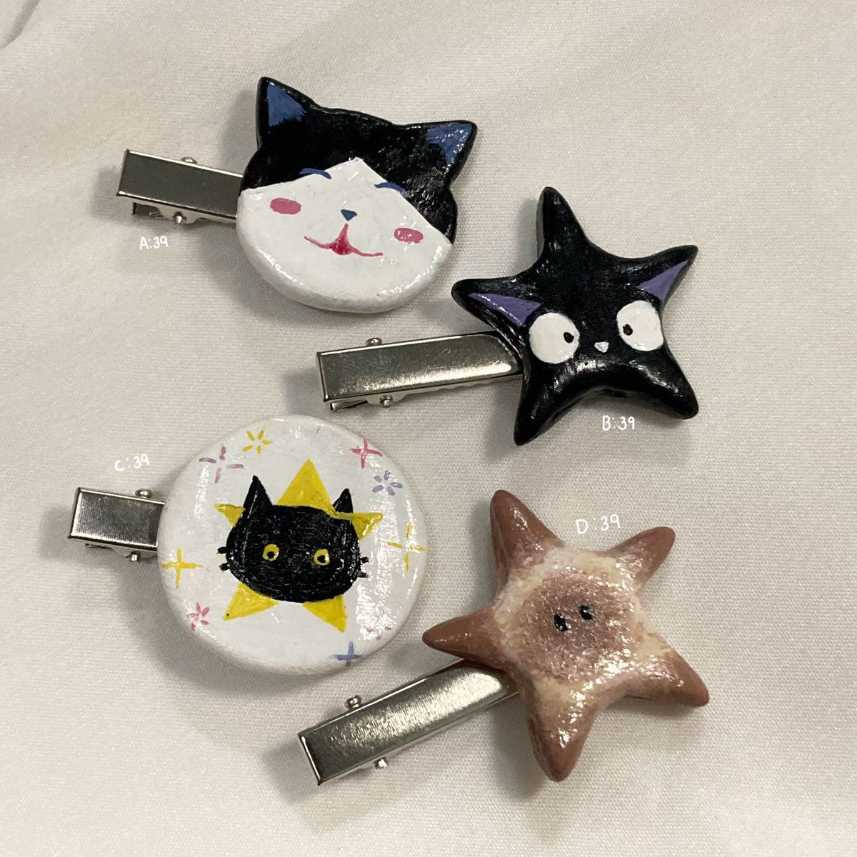 bOrnwithapril's tweet photo. 🐈‍⬛🐈hair clips🐱

— A 39
— B 39
— C 39
— D 39
( have only one! )
˚₊·—̳͟͞͞ ✿ ready to ship ✅

📮only 40 bth 
buy 150 free shipping 📦

* เนื่องจากเป็นงานhand made 100% อาจมีตำหนิจากสี การปั้น การระบายสี ขอคนเข้าใจและรับได้นะคะ 🥹⭐️ https://t.co/aGhLIVk93i