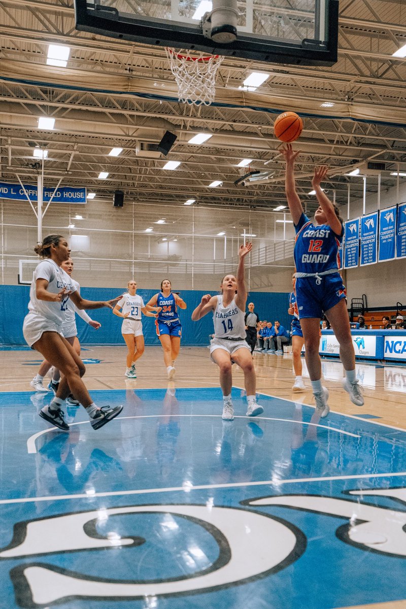 uscga_wbb's tweet image. Roadtrip W 🐻🏀
.
📸: David Lau
.
#gocoastguard #legacy