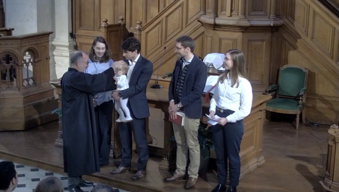 BaccuetC's tweet image. Vidéo du #culte du 8 décembre 2024 au #temple de #Pentemont de l’#Eglise #protestante unie #EPUdF de #PentemontLuxembourg #Paris @paroissepentlux.

#Prédication : « Le sens de la vie », par le #pasteur Christian Baccuet.

#Baptême de Diane, 11 mois.

m.youtube.com/watch?v=kmninV…