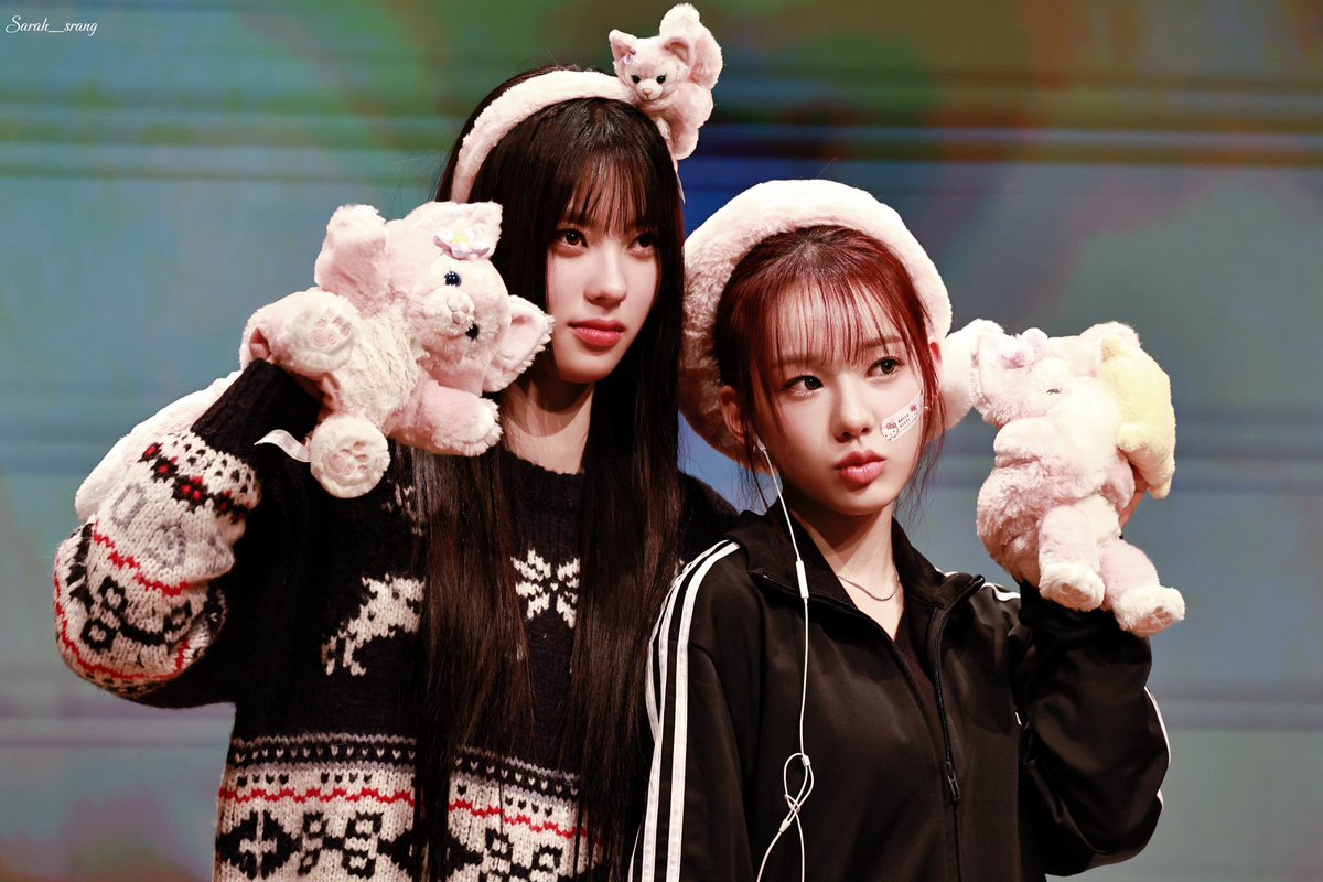 Sarah_srang's tweet photo. 241207

#IZNA #이즈나
#RYUSARANG #유사랑 https://t.co/ER2akzp7H3