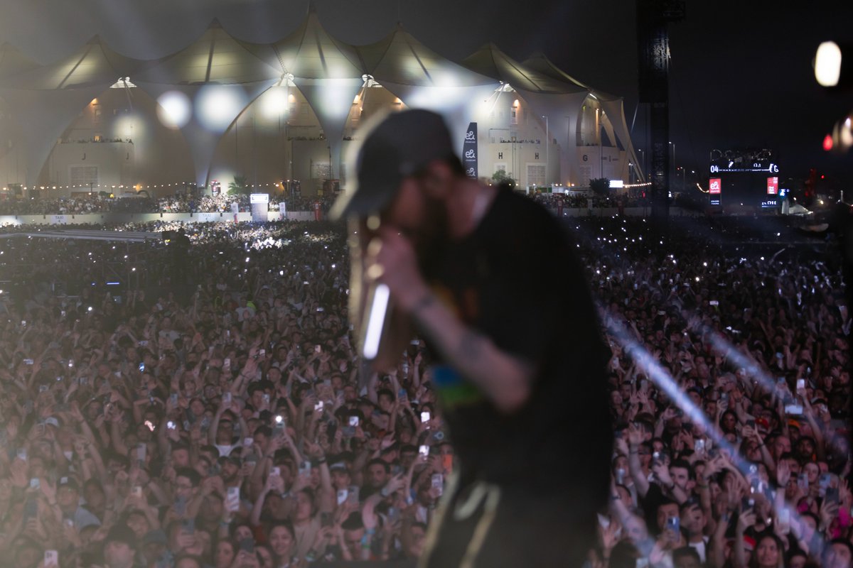 Eminem's tweet image. ABU DHABI THANK U!!! ⚰️ @F1  @ymcofficial  @SkylarGrey  Full gallery on Eminem.com 📸  Jeremy Deputat