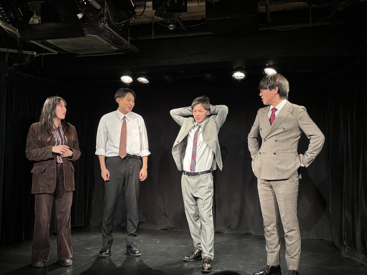 natsumochi_0123's tweet photo. ムテキブレード×解散ツーマンライブ
『BAD STANDARD』

すごい濃密な時間でした
面白かったなぁ
行ってよかったあ！！！ https://t.co/lUyDJivmNg