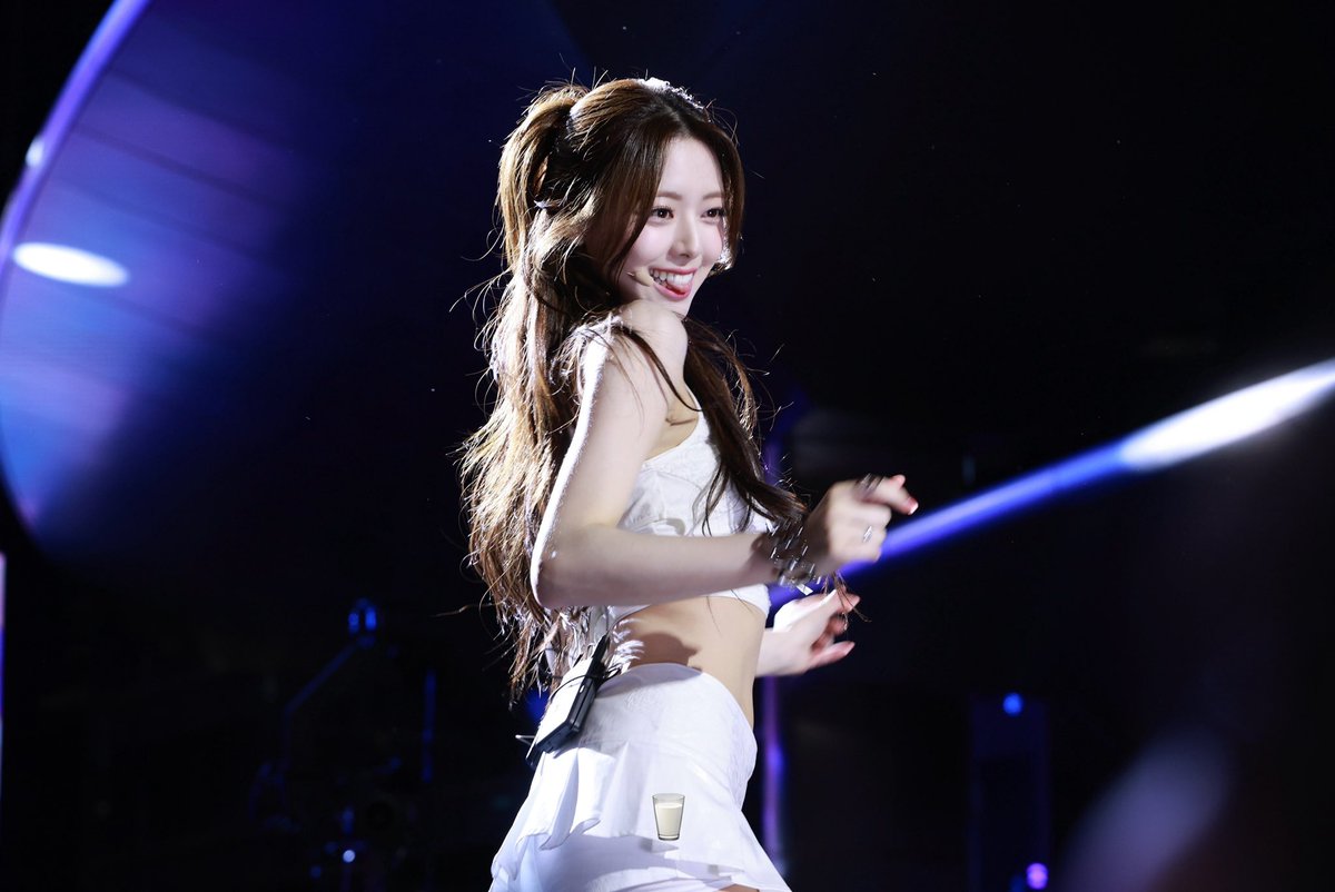 젤 행복한 하루 보내길 바랄게🥹🩷

#너_예뻐_신유나_생일축하해
#ITZ_YUNA_DAY

#있지 #ITZY #유나 #YUNA  <a href="/ITZYofficial/">ITZY</a>