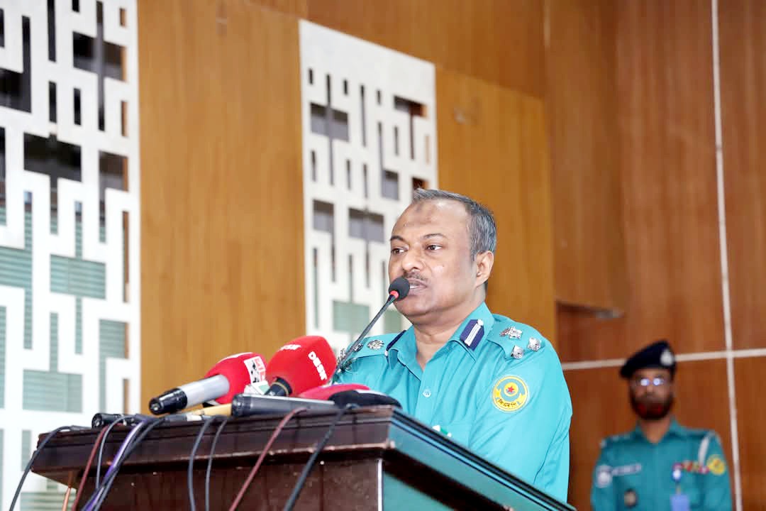 চট্টগ্রাম মেট্রোপলিটন পুলিশে সিটিজেন্স ফোরামের শুভ উদ্বোধন করলেন সিএমপি কমিশনার