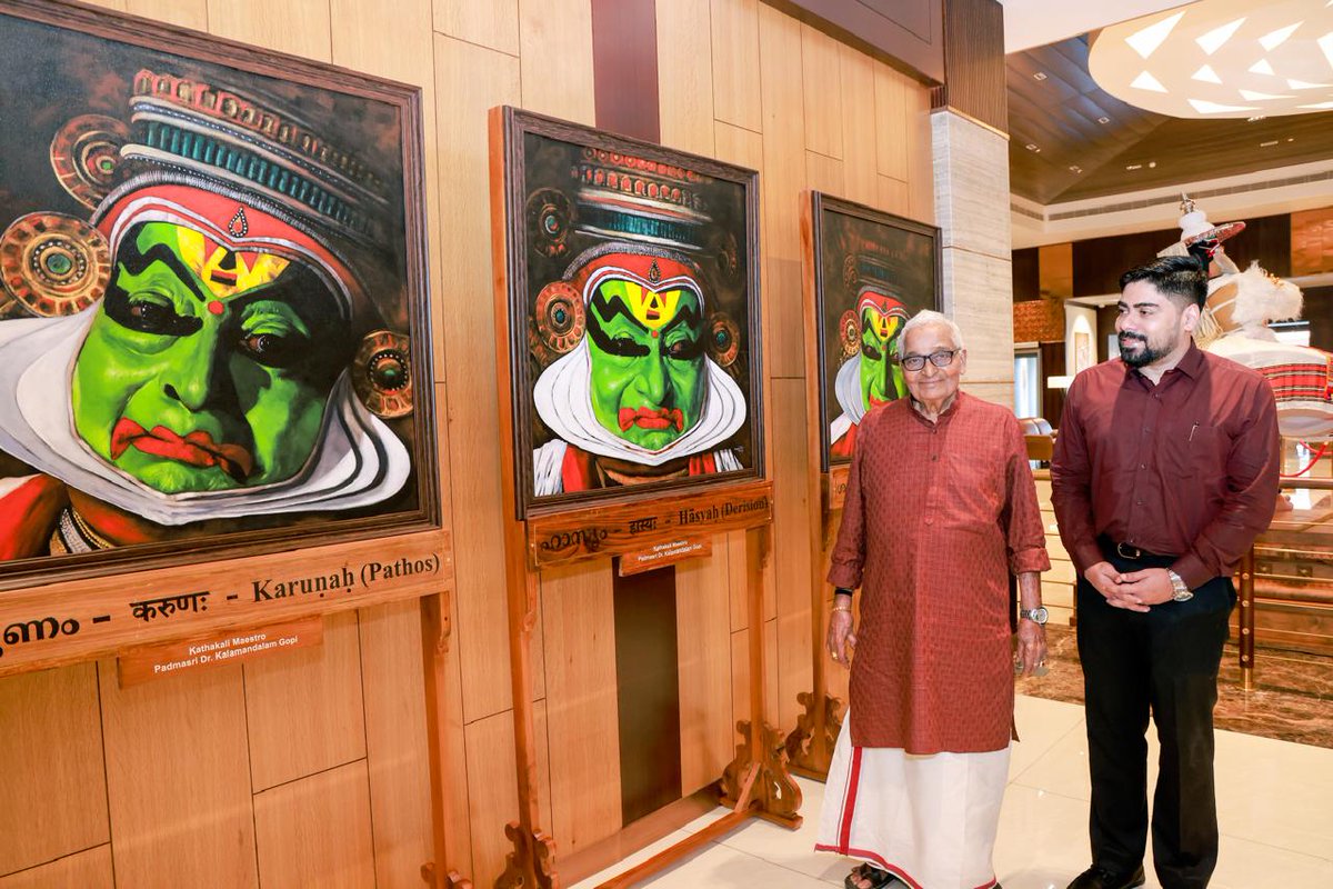 KochiAirport's tweet photo. Kalamandalam Gopi Asan’s Navarasa Bhavas Shine at CIAL!

Renowned Kathakali maestro Kalamandalam Gopi visited the Business Jet Terminal at CIAL to witness the exclusive display of his iconic Navarasa Bhavas. 

#cial #kathakali #artensemble https://t.co/QFxkqbpTHW