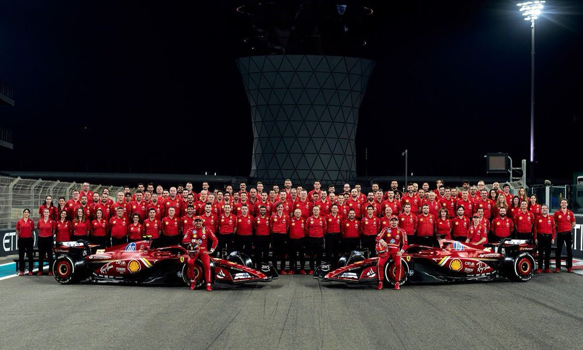 FerrariF1FRA's tweet photo. 🔴 La saison 2024 de la Scuderia Ferrari s'achève ainsi :

- P2 au championnat des constructeurs à 14 points de la tête.
- 5 victoires 
- 4 Pole Positions
- 22 Podiums
- 2 doublés
- 652 points.

L'équipe a connu des bas comme le départ de son directeur technique en pleine saison, l'impact des évolutions à Barcelone, mais elle n'a jamais baissé les bras.

La F1, c'est aussi la certitude, celle technique et à Maranello, ils en ont trouvé beaucoup dans la deuxième partie de saison. Tout simplement la meilleure saison de l'ère hybride de Ferrari et l'avenir semble prometteur.

FORZA FERRARI SEMPRE !