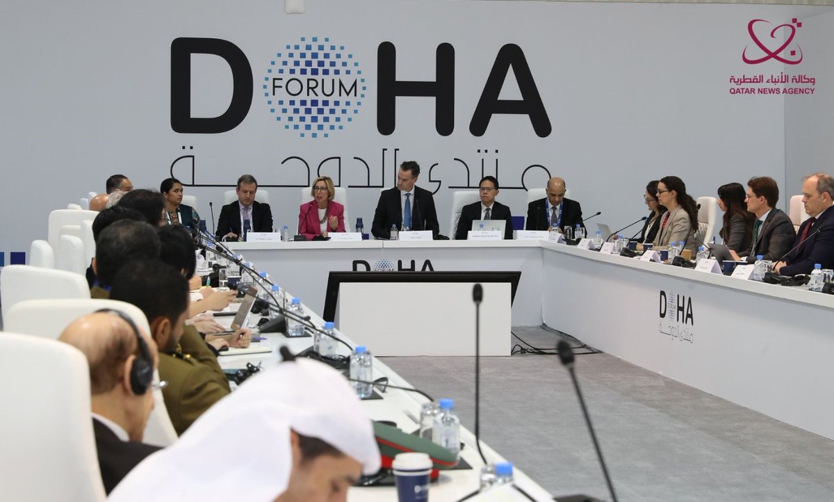Experts participating in a roundtable discussion on the second day of the Doha Forum emphasised the critical need for effective governance of technology, particularly AI, to safeguard global peace and security.  #Dohaforum2024 #ArtificialInteligence 
gulf-times.com/article/696208…