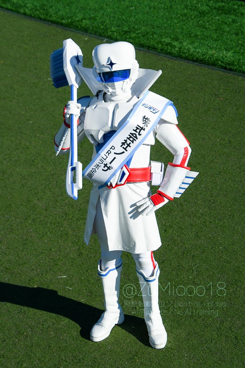 ZuMiooo18's tweet photo. デンタマンさんを俯瞰撮影できた貴重な機会でした
#デンタマン
#dentman https://t.co/EyCn1Nlsig