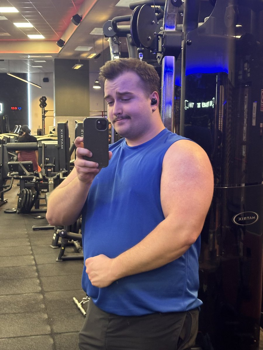 1RT= 1 WOOF, 1 LIKE = 1 GRR