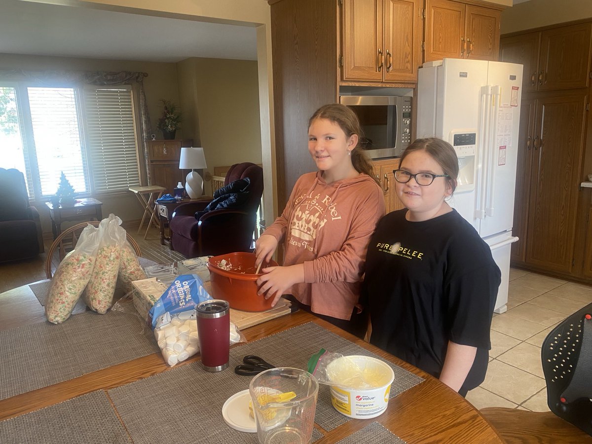 The Christmas Tradition continues……🤶🧑‍🎄