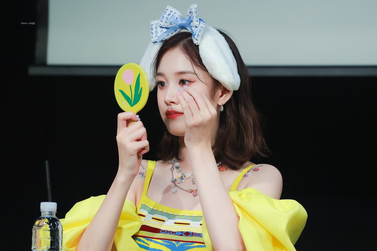 Latterox1209's tweet photo. 220729

𝐇𝐚𝐩𝐩𝐲 𝐁𝐢𝐫𝐭𝐡𝐝𝐚𝐲 
#스테이씨 #재이 #STAYC #J https://t.co/DsPjB3SQd8