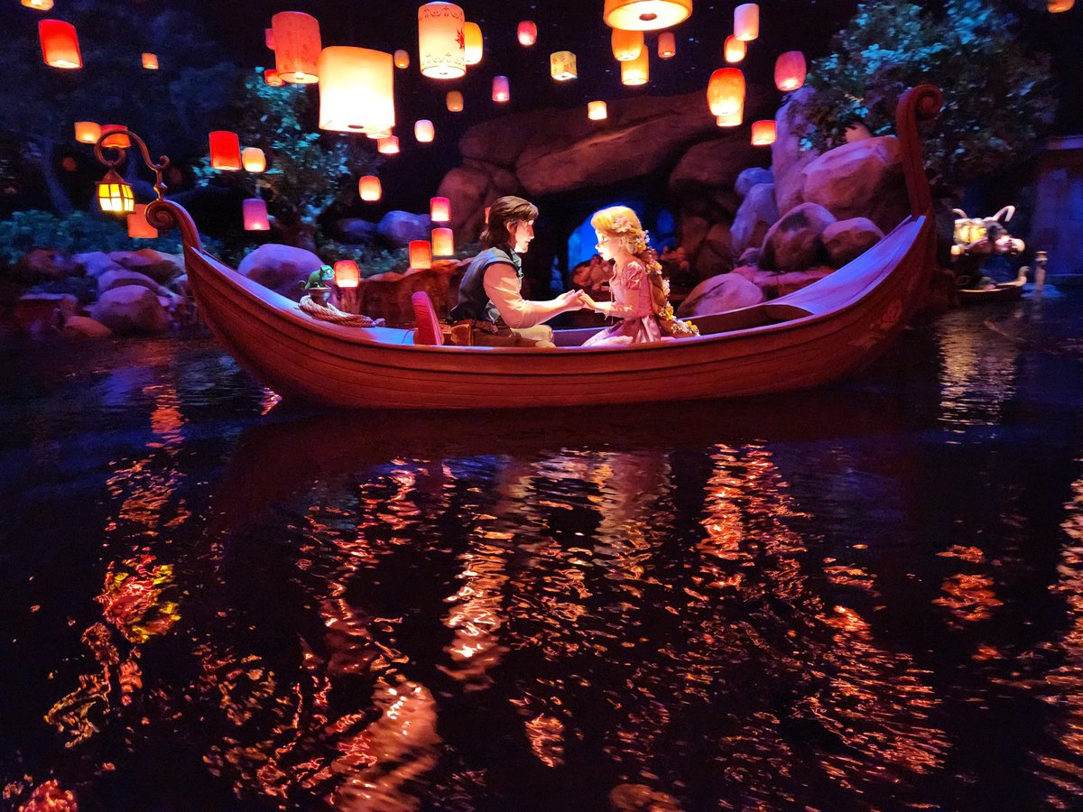 SusanSusanto17's tweet photo. Rapunzel ✨️  #TokyoDisneySea https://t.co/L1V1l7udRl
