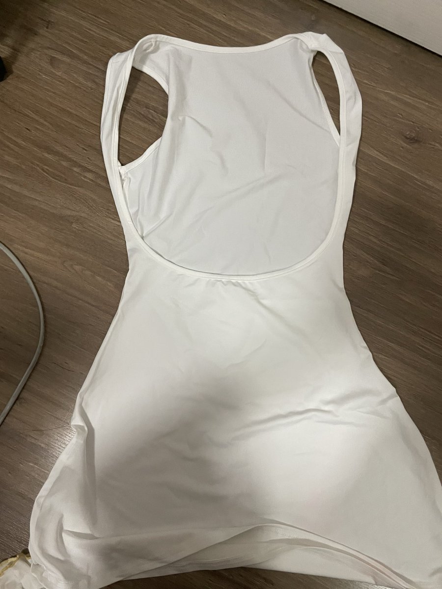 danikafont's tweet photo. กระโปรงสายฝออ เคยลองครั้งเดียว 140 บาท  ค่าส่ง 40 บาท #ส่งต่อ #ส่งต่อเสื้อผ้ามือสอง #เสื้อผ้ามือสอง #ส่งต่อเสื้อผ้า #โล๊ะตู้มือสอง https://t.co/HFiLQfcbGH