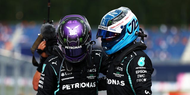 BottasArg's tweet photo. Good luck, Lewis 🫂 https://t.co/PrGf4LVwKA