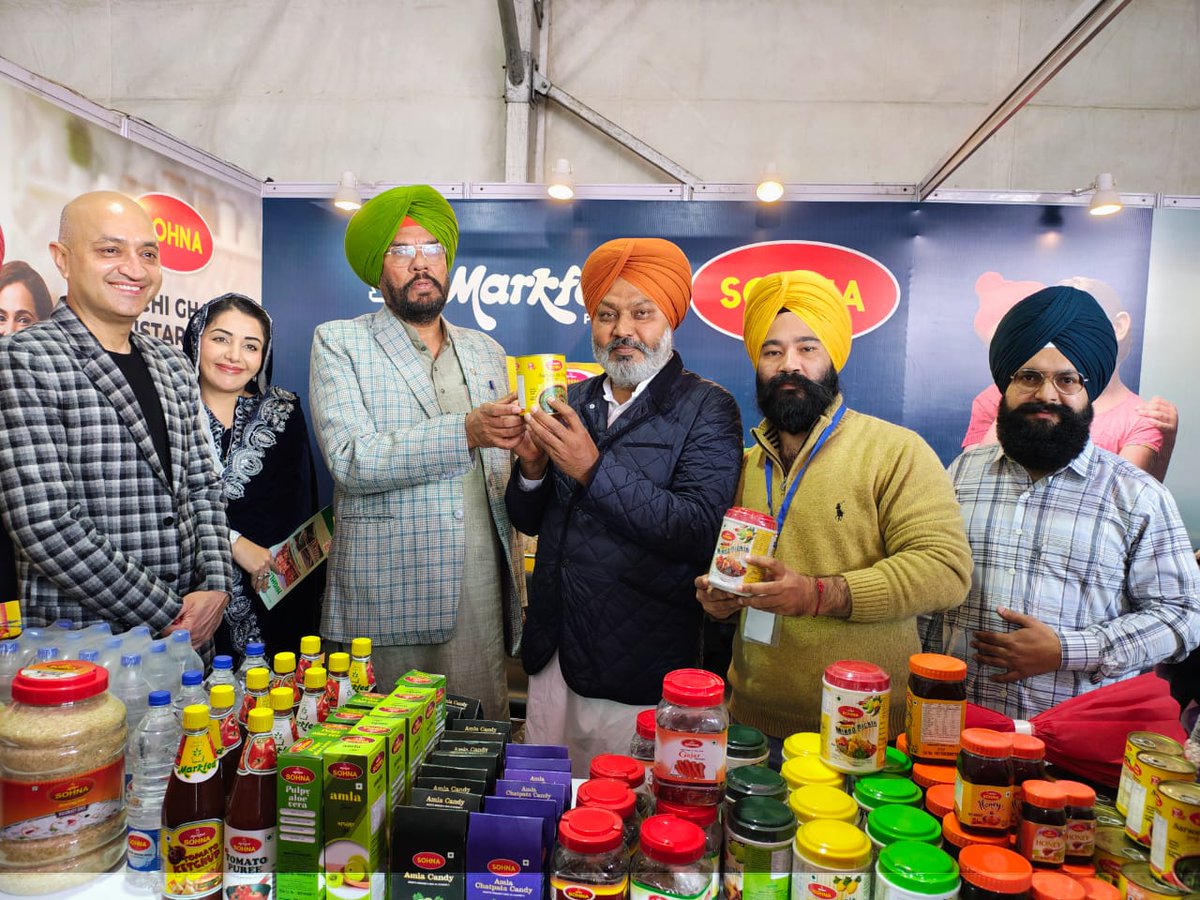 SOHNA_Markfed's tweet photo. Weโre here till 9th Decemberโdonโt just hear about it, be part of it!
๐Ranjit Avenue, Amritsar
See you soon! ๐
#MarkfedSOHNA #PunjabPride #Pitex2024 #Amritsar #HealthyLiving https://t.co/ymOmF95dPF