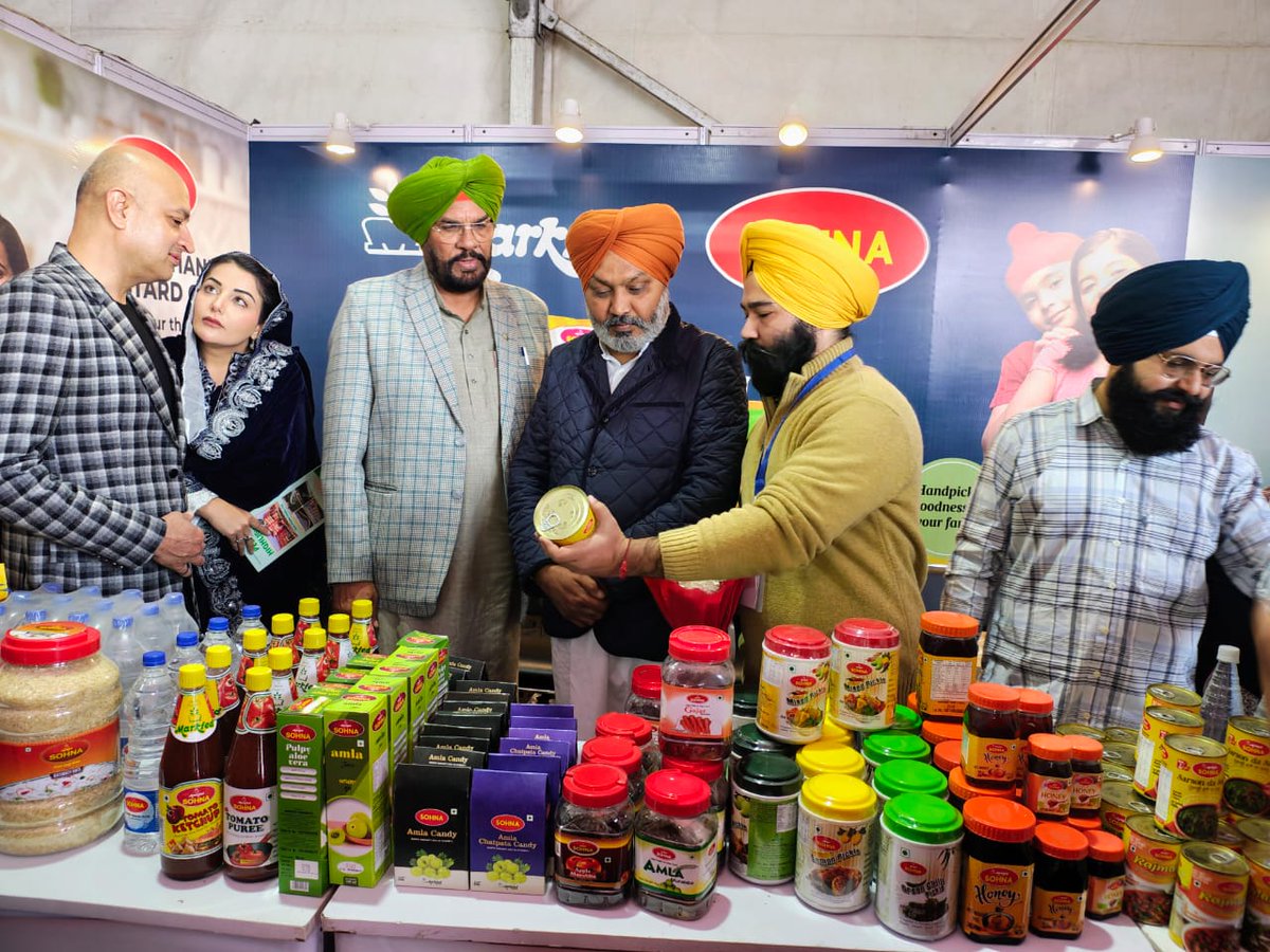 SOHNA_Markfed's tweet photo. Weโre here till 9th Decemberโdonโt just hear about it, be part of it!
๐Ranjit Avenue, Amritsar
See you soon! ๐
#MarkfedSOHNA #PunjabPride #Pitex2024 #Amritsar #HealthyLiving https://t.co/ymOmF95dPF