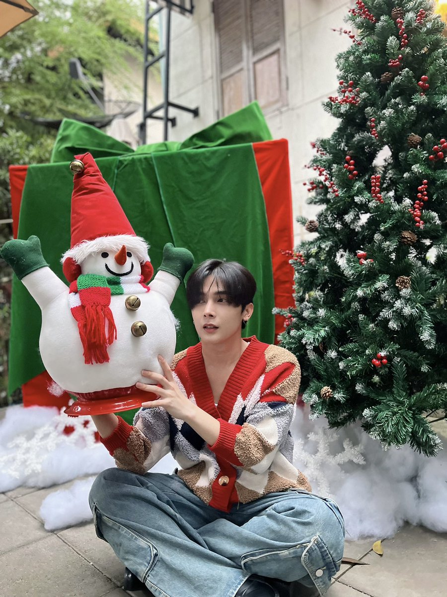 burapa_golf's tweet photo. งื้มๆ 🥹🎄🎅 #burapa_golf https://t.co/G5YhFiLXdh