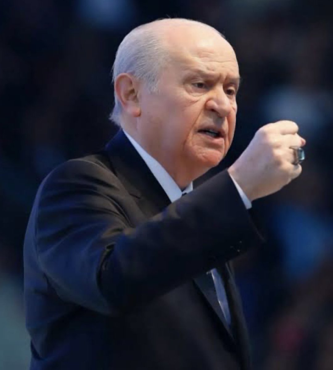 IsaFerah's tweet photo. Ağada O,
Beyde O,
Devlet’te O … https://t.co/MIikmoRhid