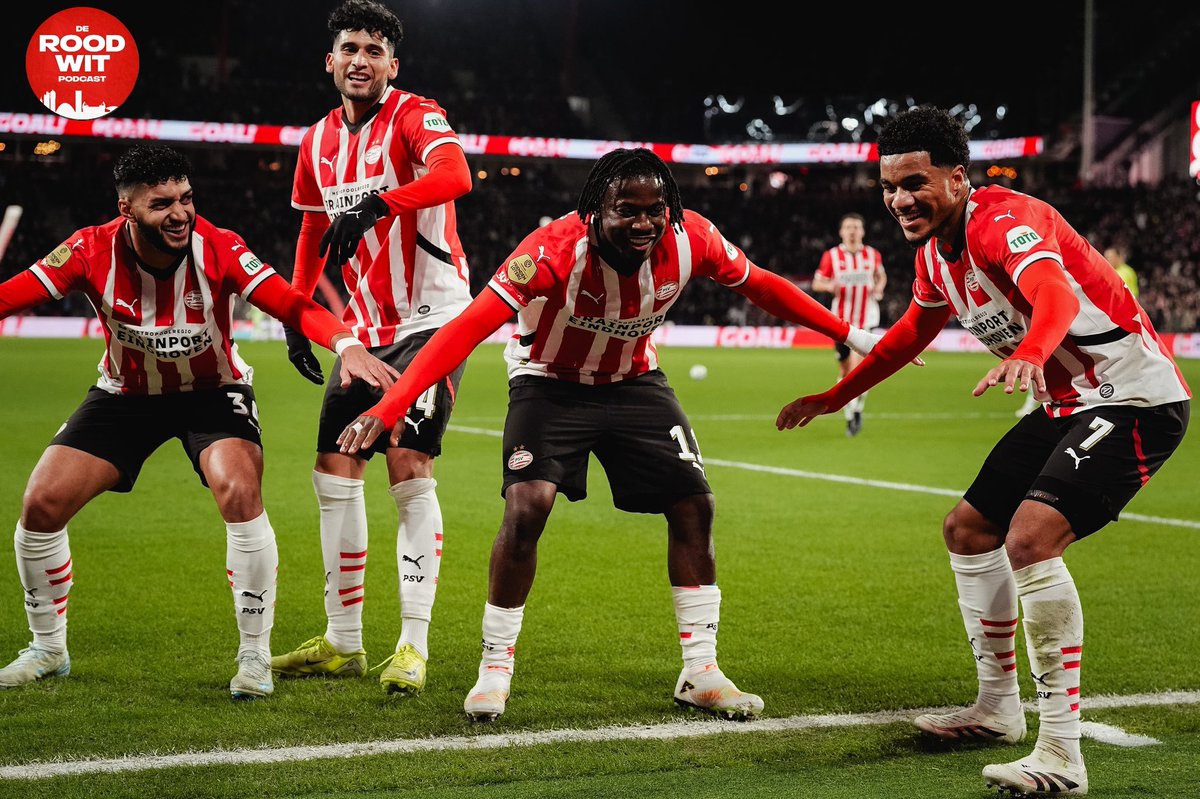 RoodwitPodcast's tweet photo. Je wint er niks mee maar #PSV is #Winterkampioen !!!!!! 

Medesupporters, hoe zitten jullie er momenteel bij? 
Zet het 👇in de comments.
#AZaja #PSVtwe #PSVfct #Eredivisie 9punten los..... https://t.co/hyOwaaf3l1