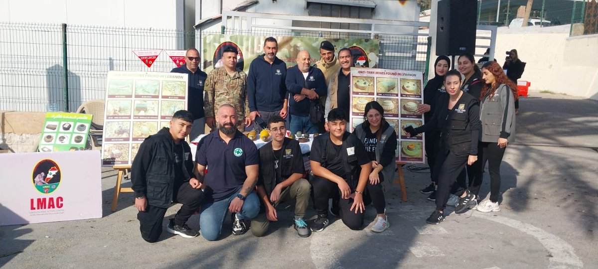 In coordination with the Lebanese Mine Action Center and Tyre Municipality, NPA EORE team presented to volunteers, organizations, religious authorities &amp; Civil Defense as part of an initiative to clear neighborhoods of rubble &amp; destruction.
#NPA #wecleartosavelives