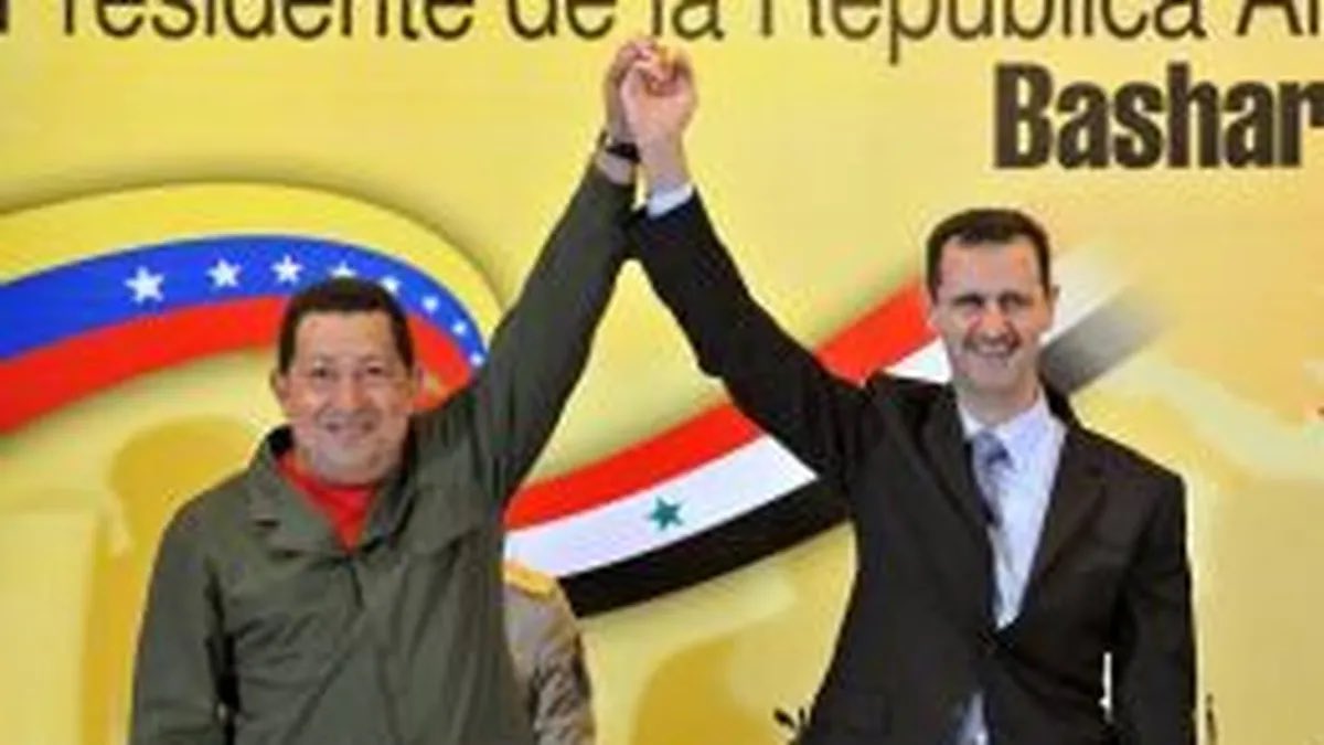 jpserna's tweet photo. La caída del sanguinario tirano de Siria, Bashar Al Assad representa también un duro golpe para el régimen de Nicolás Maduro.
Cayó el carnicero de Damasco, ahora falta el usurpador de Miraflores. https://t.co/fBJmUW2VmY