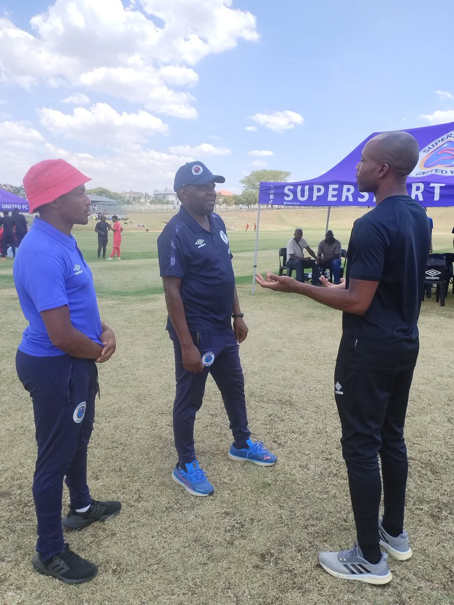 TlouM_Centre's tweet photo. Some memories are unforgettable, remaining ever vivid and heartwarming thank you Supersport United Academy
#TMFA
#TeamRed
#weriseasone https://t.co/BXJDWoi34e