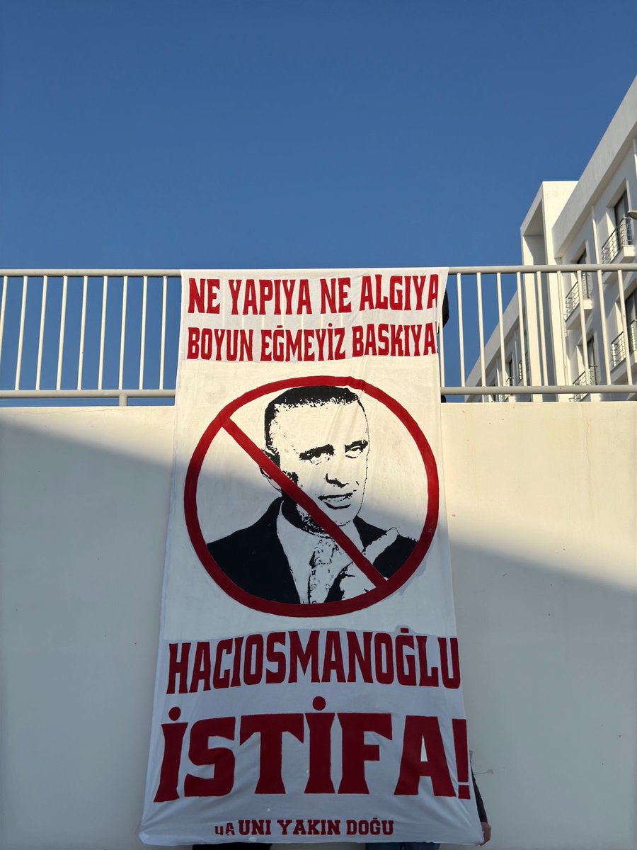 ultrAslanUNI's tweet photo. İSTİFA! #TFFİstifa https://t.co/6Dz1tEZrcE