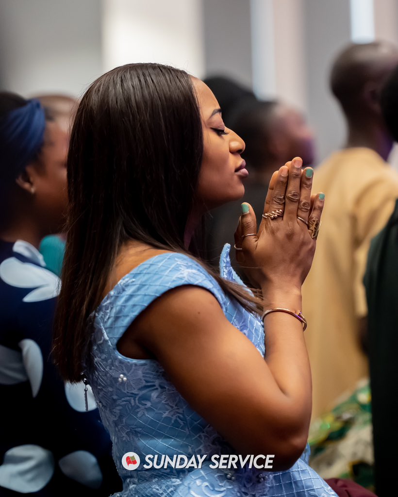 TFOLC's tweet photo. When we worship, we connect with the one who created us, and we find our purpose. 🙏🛐
How are you carrying the presence of God with you after today’s worship service? Share your thoughts and reflections!
#SundayService
#TFOLC
#MonthOfDivineProvision
#YearOfSignsAndWonders https://t.co/ICgOfWDgOj