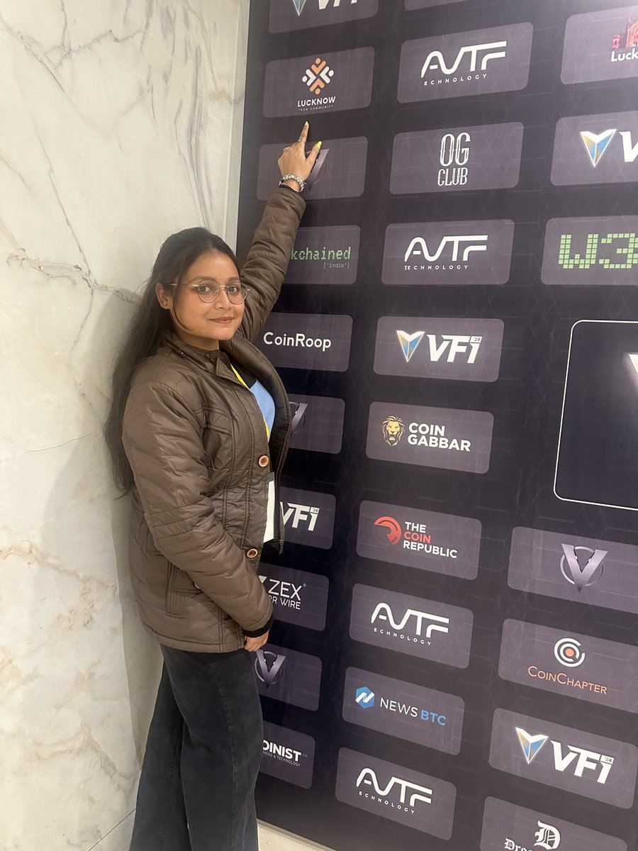 faridsidd02's tweet photo. It’s a great opportunity for me to organise the event of @VyugOfficial with @Purantiation @B23572701Bharti https://t.co/0qaUOk5MuU