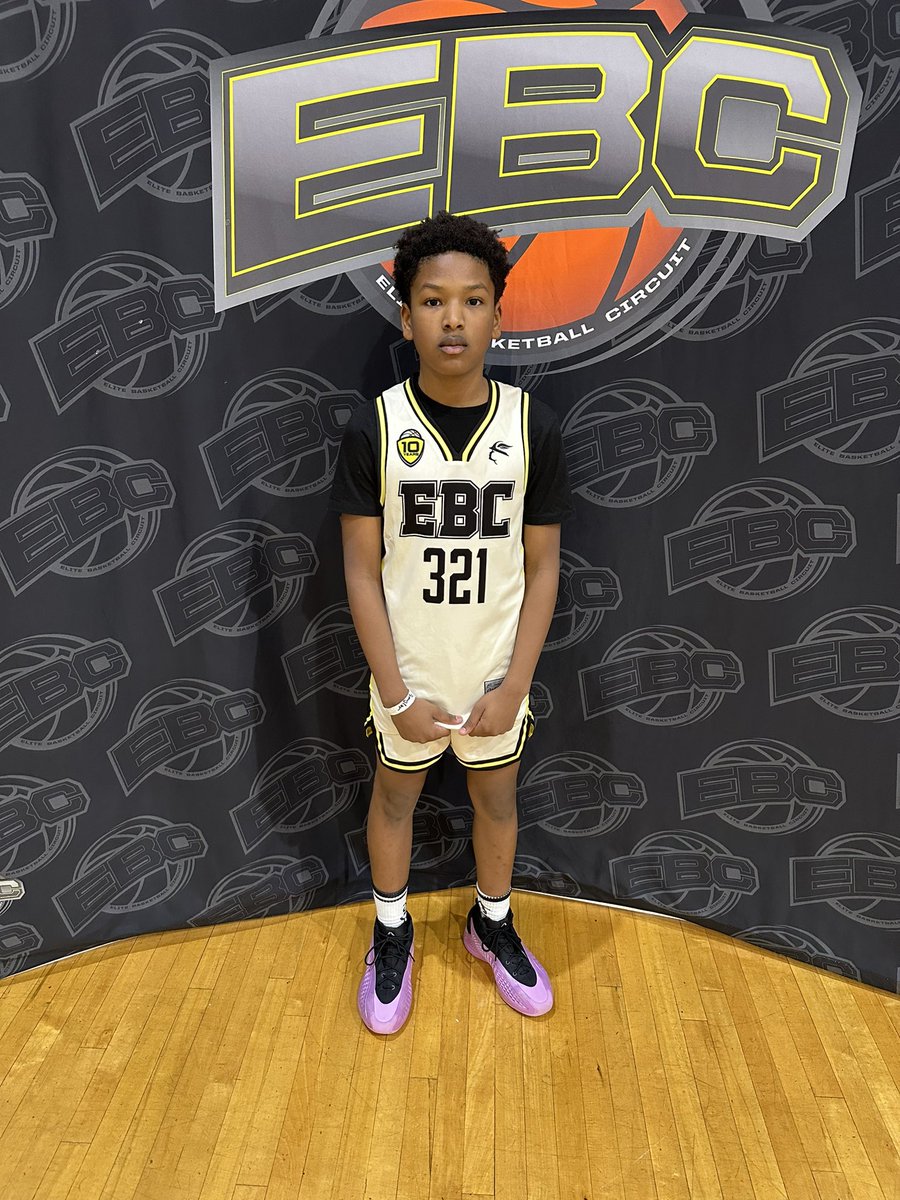 scopescouting's tweet photo. (Jaylien Warren - 2031)

A crafty and creative guard who plays with confidence, using his handles to blow by defenders and create space for his shot making abilities @EBC_Camps Texas

#EBCTexas
#ScopeScouting https://t.co/HZ6Qx0eZs8