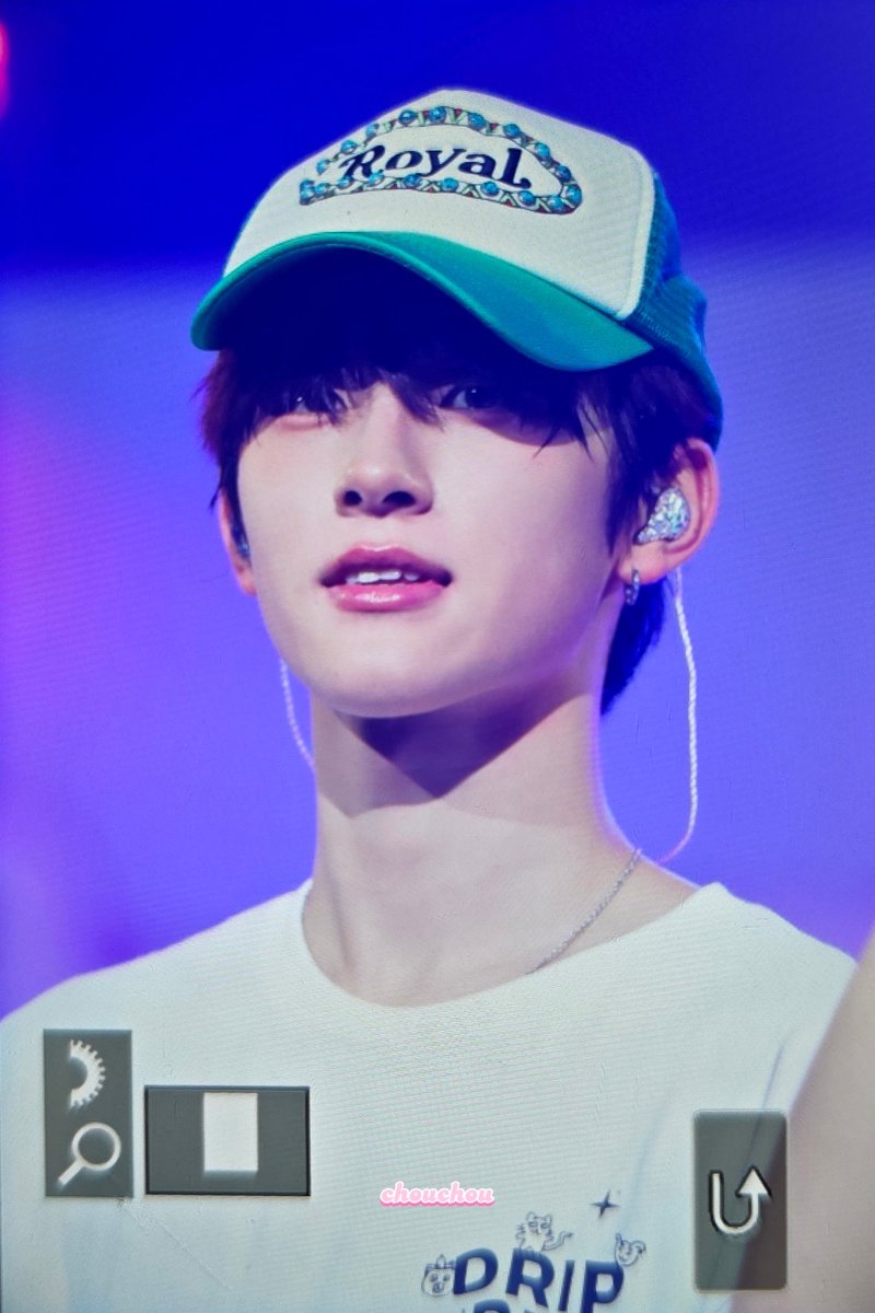 241208 대만 팬콘 2부

고생많아따 잘했어 민서야🫶

#드리핀 #DRIPPIN #민서 #김민서 #KIMMINSEO #ミンソ #민서의사진박물관