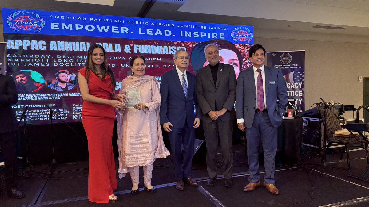 UrduNewsUSA1's tweet image. New York: Assemblywoman @JeniferRajkumar at @appac_usa gala dinner 2024 
#UrduNewsUSA #APPAC