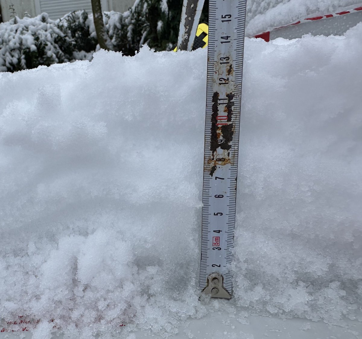 Navarrameteo's tweet image. ❄️ 14cm en el camping Urrobi #Aurizberri #Espinal (860m)