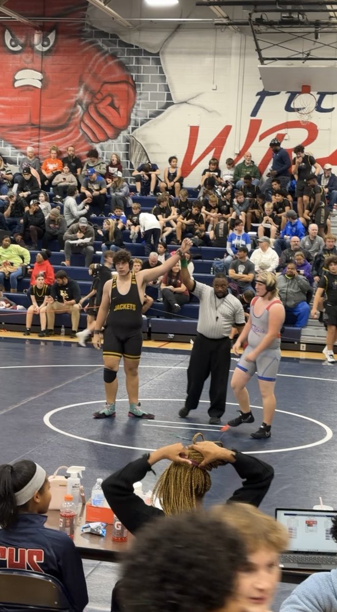 amp1005's tweet photo. 13 hours of wrestling yesterday 😳
But @LodonVeal won all his matches by pins, and came in first place!
#letsgoooo #EAT #gojackets 🐝🤼♂️ https://t.co/ptHt9R4RNp