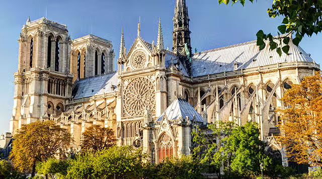Anna_C_moi's tweet photo. Notre Dame : temple maçonnique !
Le lieu n'est pas anodin ni l'incendie d'ailleurs...
Sous la dalle, une force tellurique impressionnante et convoitée de toutes parts.
La volonté d'une magie luciférienne nettement amplifiée sous cet apport inestimable.
Mais des forces veillent... https://t.co/rZJXRSLnjL