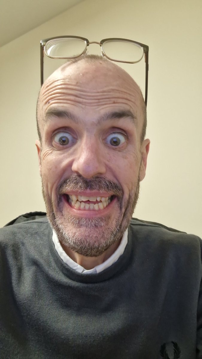 PatCondron's tweet photo. Out spreading some Xmas cheer today.Some good news on Friday as well from Doc means the positivity is extremely high for #teamrecovery! Xmas cruise in 8 days and After a somewhat challenging but ultimately positive 2024...we go into 2025 smiling, Happy and as healthy as possible. https://t.co/mgjjlZylBR