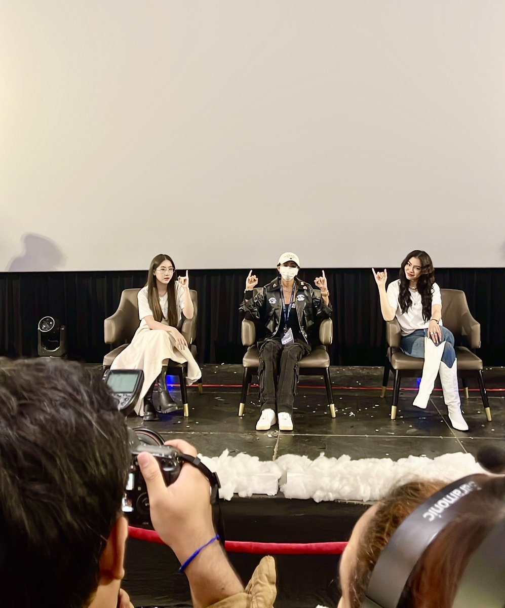 Thatha9999999's tweet image. Thank you for everything that good memories for me , I hope see you again 🌻🫧❄️
thank so much for photo☺️🙏🏻

#2Us
#FayeYoko1stFMinPP
#FayeYoko2UsFMinCambodia
#FayeYoko