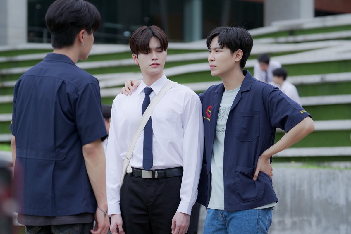 Perfect10Liners's tweet photo. เด่กๆ กำลังจะปิดบังอะไร พี่น้องอาร์มเห็นหมดนะ จดชื่อรอละ 

#Perfect10LinersEP7 
@kasibook @jnnrrs @Markjrtn @perthppe