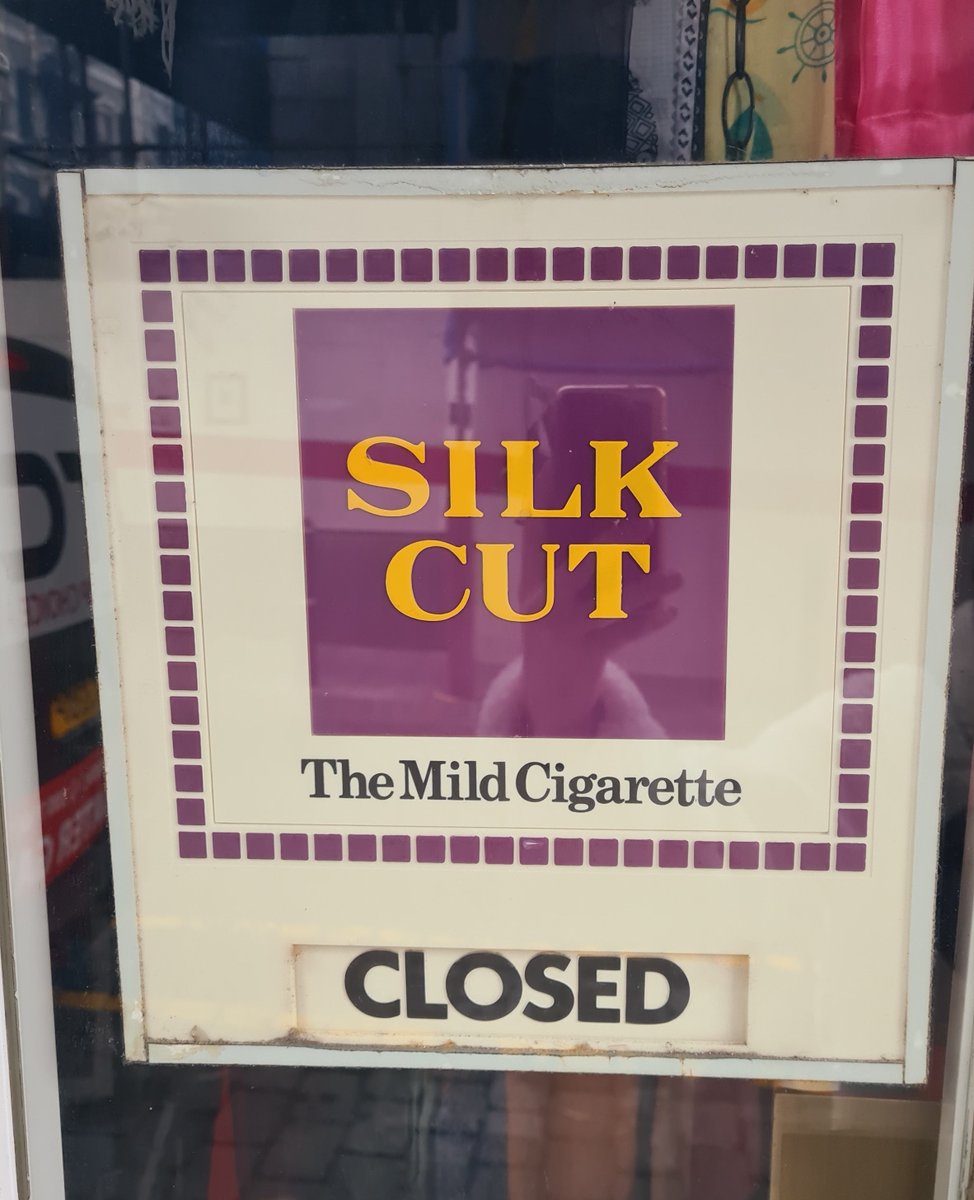 Barrio_Tuetano's tweet photo. #SilkCut años #80s
#Gibraltar https://t.co/hZwepcsm6w