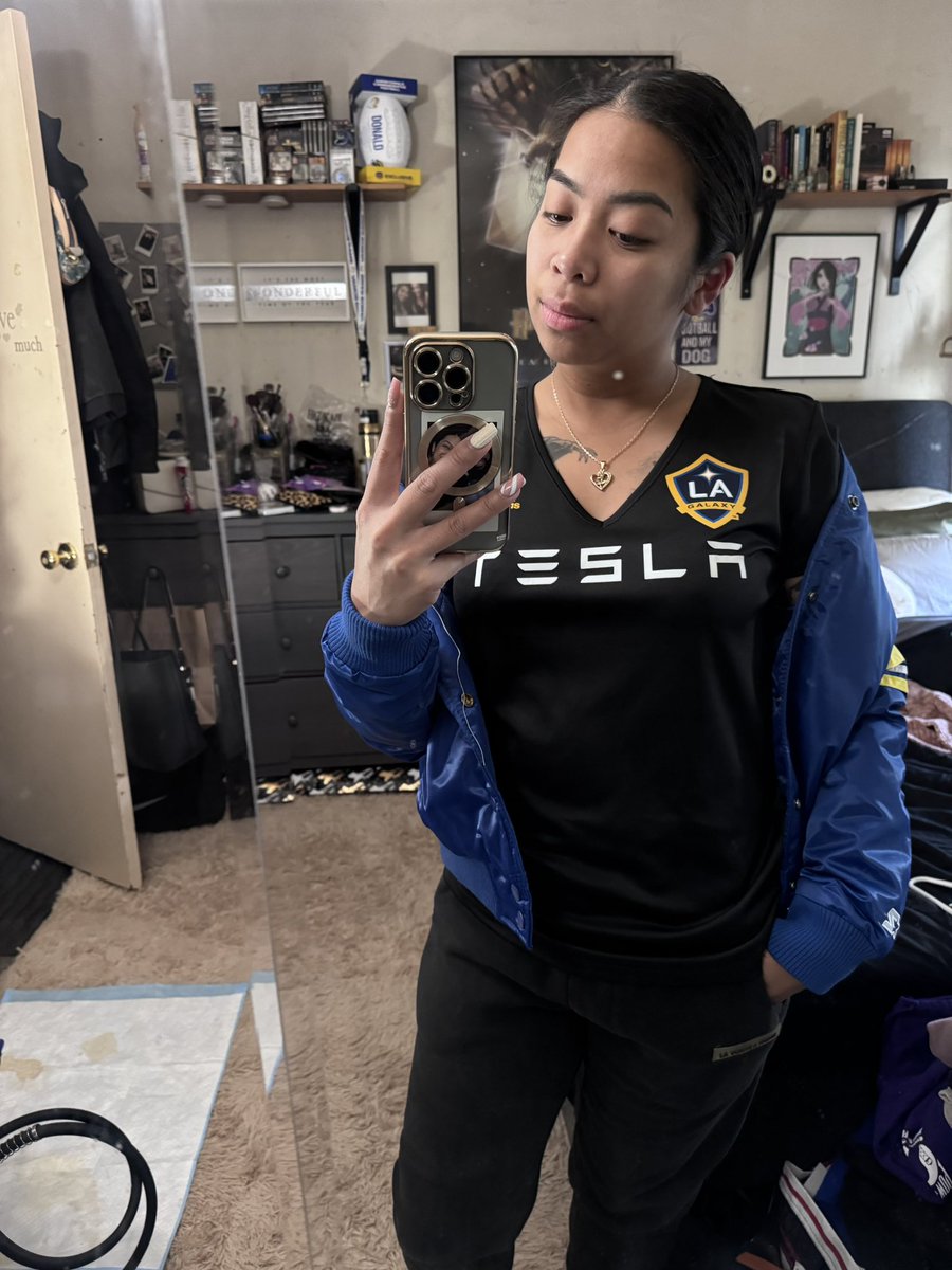 marymahayag's tweet photo. When your team won #MLSCup yesterday but it’s also football Sunday. 

#thisisLA #RamsHouse https://t.co/tb6Unf0Q4y
