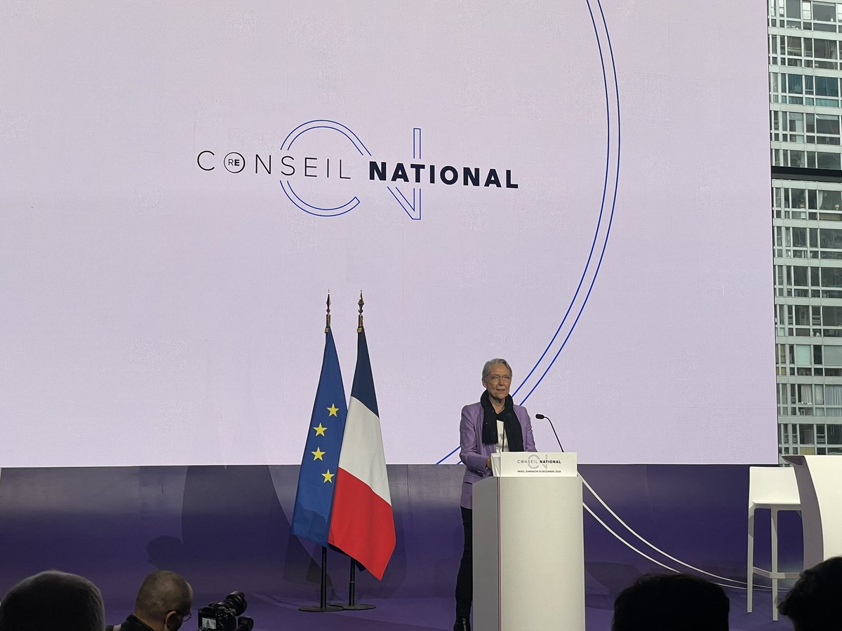 sandy_Enmarche's tweet photo. Au Conseil National 
Renouer avec les idées et l’audace ! Félicitations à @GabrielAttal et @Elisabeth_Borne #NosTerritoiresOntDesIdées #terrain #Engagement #Bretagne #Engagements https://t.co/OJN1kvLjP0