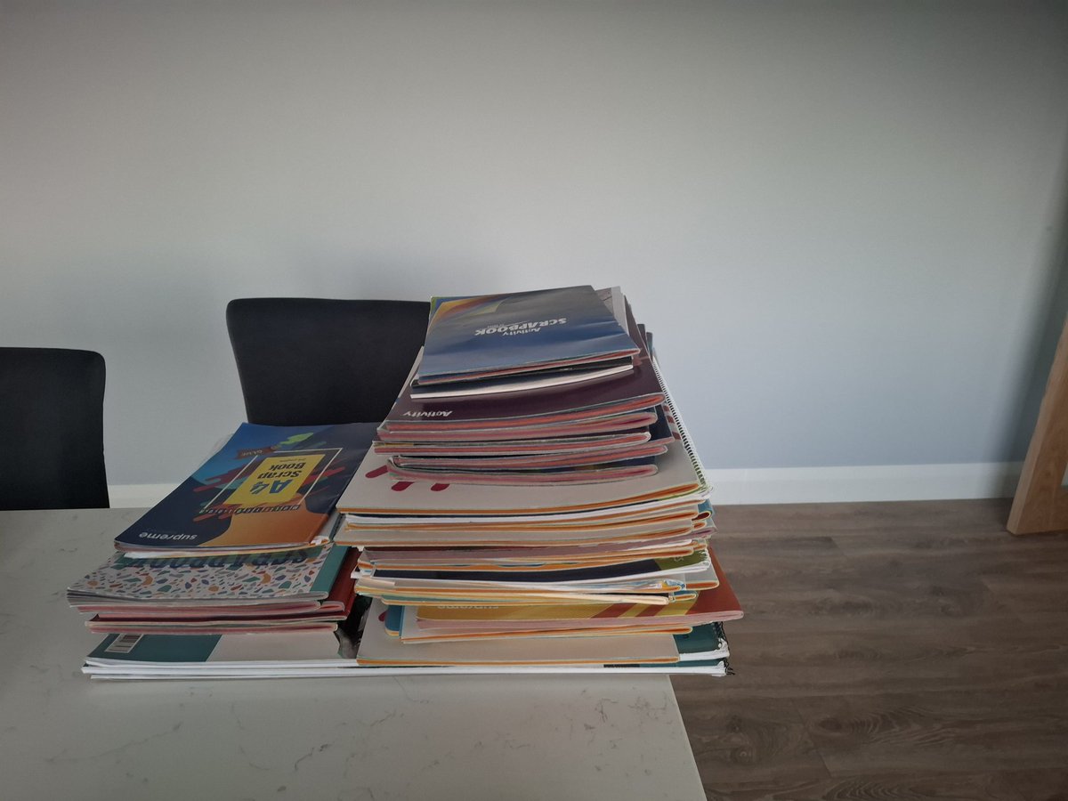 Tumedel's tweet image. Whats this you may wonder?! 2nd Year History CBAs I had to correct🫣🫠😅 #histedchatie #edchatie #JChist