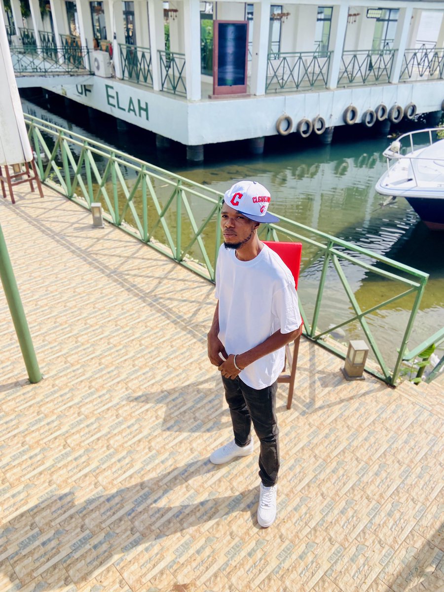 dddon_gh's tweet photo. Can’t say much but all I have to say is thank you God for bringing me this far,in addy to my self 
#minuhdoneyet https://t.co/7oIC2Led6M